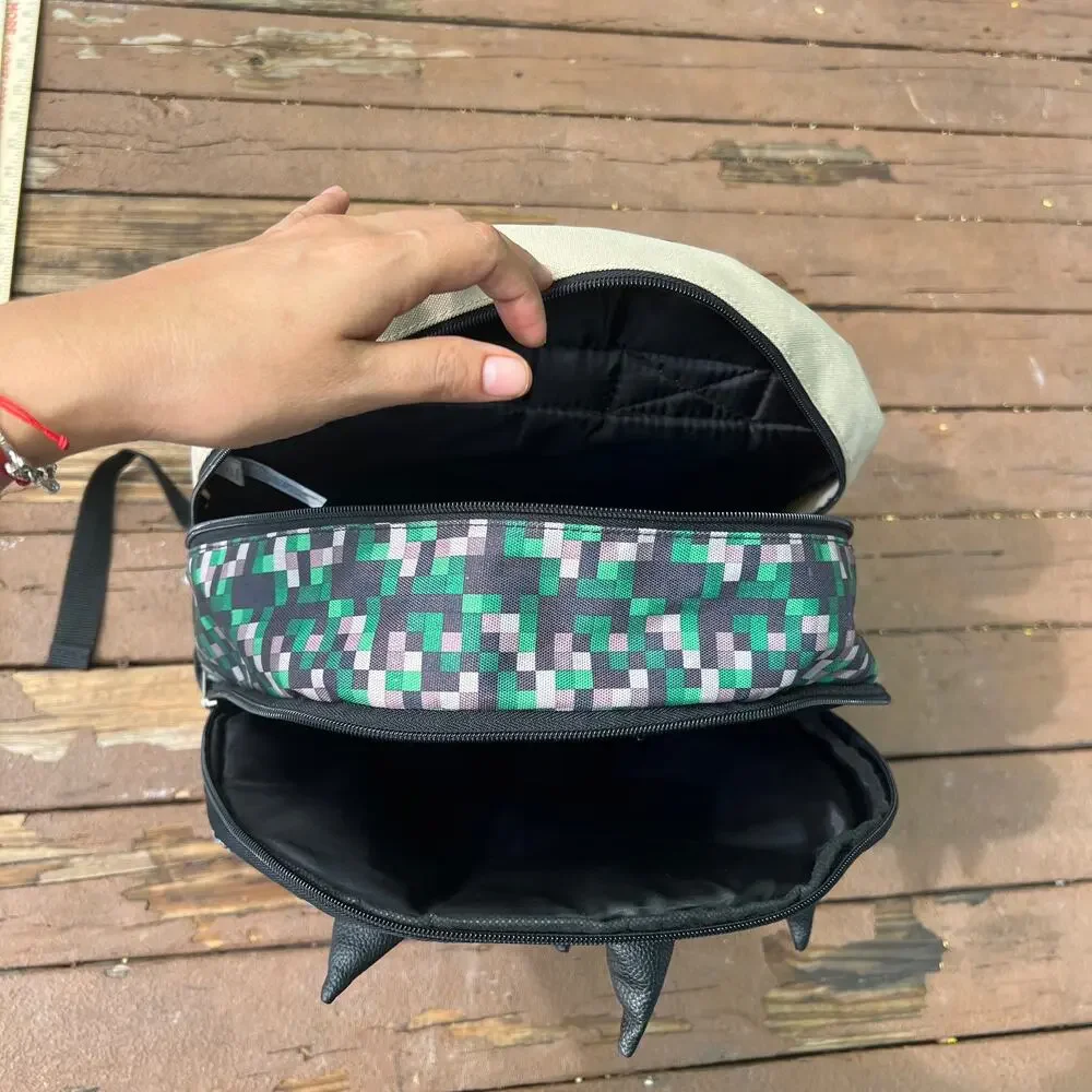 Madpax Multi Spike 16" Backpack Digi Camo Green Pixel Gamer School Bag - Picture 5 of 9